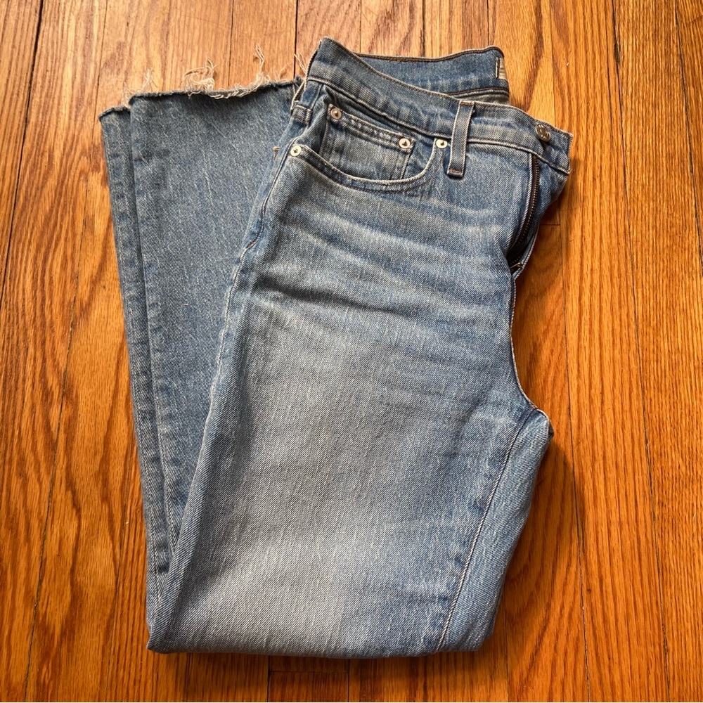 Madewell petite perfect vintage jean in bainton wash, raw hem edition - Picture 2 of 10